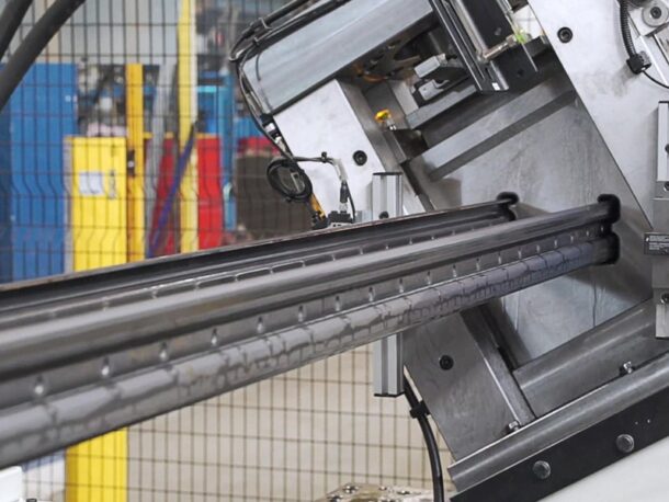 Profilowanie regałów paletowych w zgierskiej fabryce