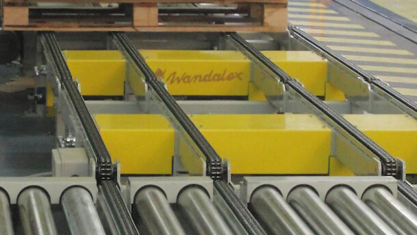 Jak zadbać o niezawodność przenośników przemysłowych w magazynie?