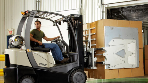 Dobierz osprzęt do wózków widłowych