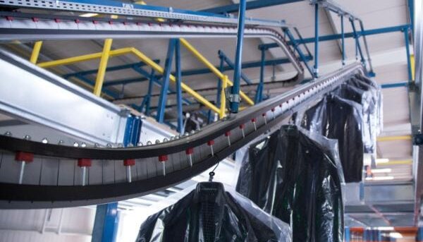 Systemy podwieszane – nie tylko na odzież