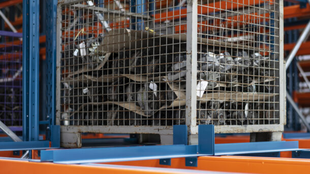 Palety metalowe – zastosowanie, wady, zalety i rodzaje