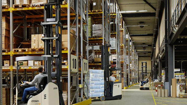 Rodzaje wózków widłowych według napędu