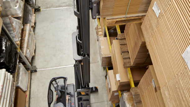 Udźwig wózka widłowego – czym jest i jak go czytać?