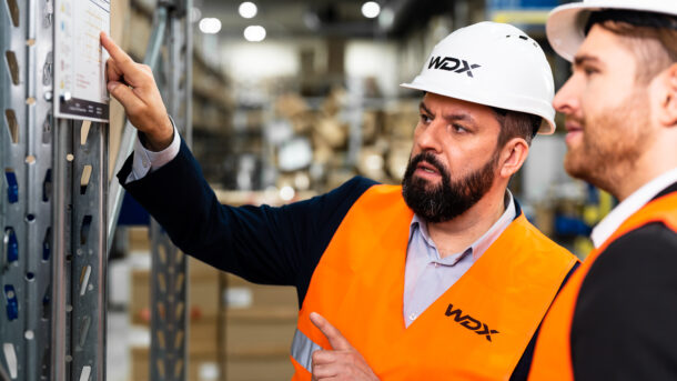 Regał specjalizowany – czym jest i do czego służy?