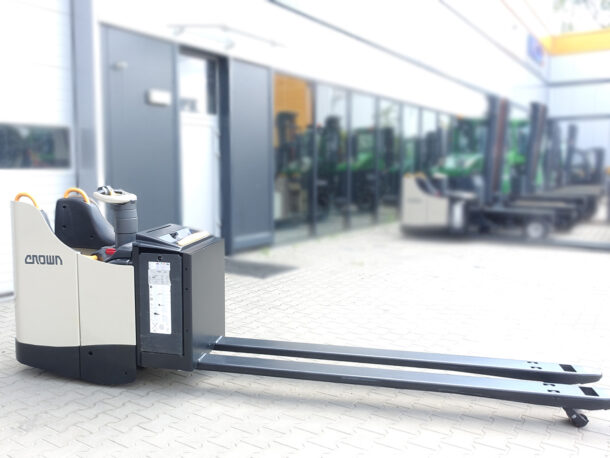 Używany wózek WT 3040E-2.0