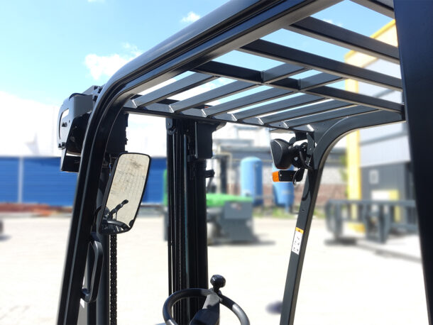 Używany wózek Doosan B18T-7 - lusterko