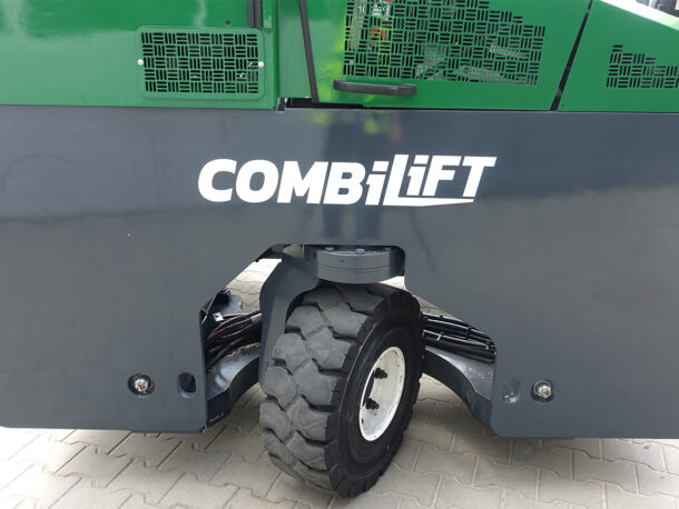 Tylne koło w wózku czterokierunkowym Combilift C4000