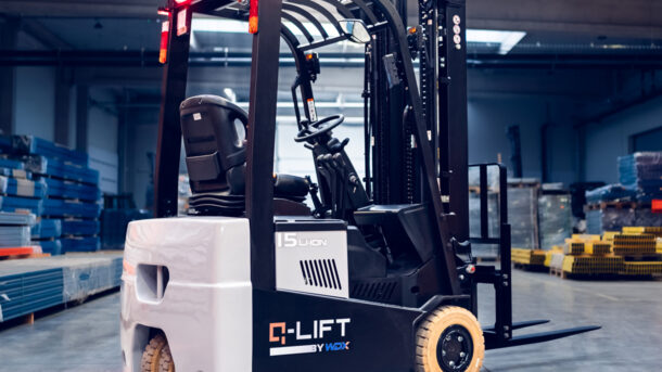 Chiński wózek widłowy – czy tani znaczy gorszy? Poznaj Q-LIFT by WDX